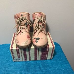 fabkids floral boots